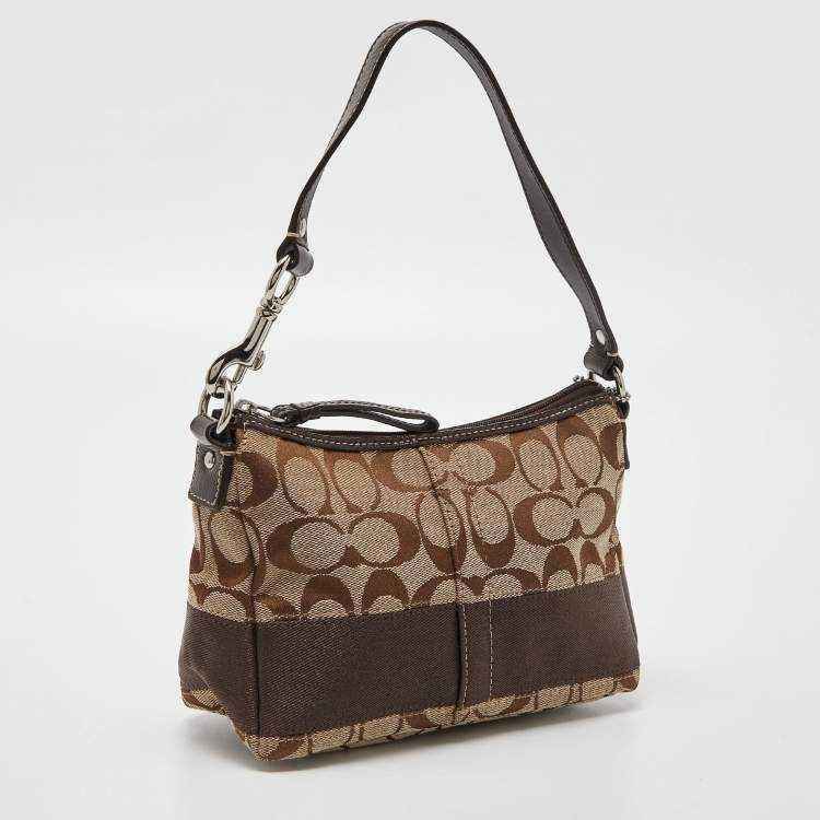 مملوكة مسبقًا Coach Brown/Beige Signature Canvas and Leather Baguette Bag 