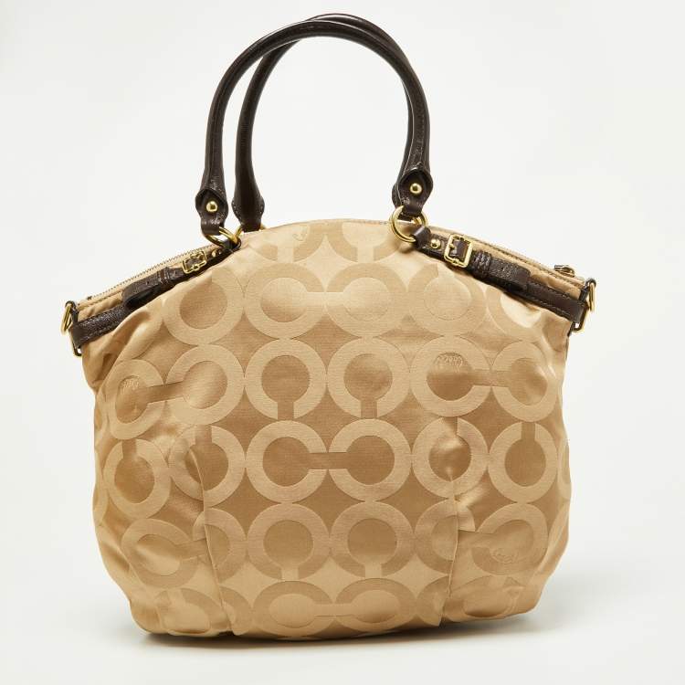 مملوكة مسبقًا Coach Beige/Brown Signature Canvas and Leather Sophia Satchel