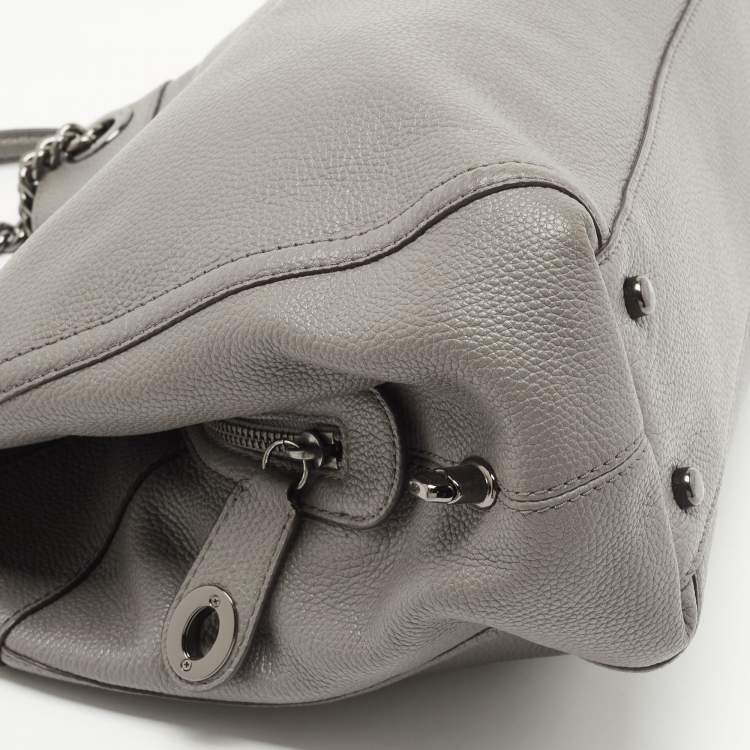 Pre Owned Coach Grey Leather Turnlock Edie Shoulder Bag