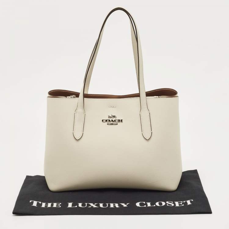 Pre Owned Coach Off-White Leather Avenue Tote