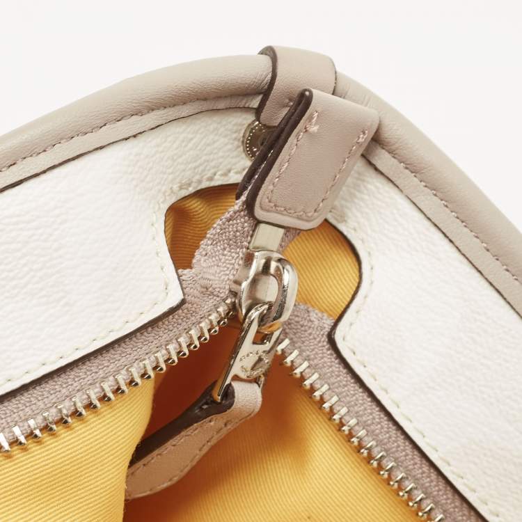 Pre Owned Coach White/Taupe Signature Coated Canvas and Leather City Tote