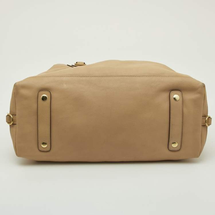 مملوكة مسبقًا Coach Beige Leather Madison Sabrina Shoulder Bag