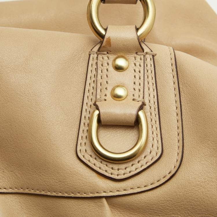 مملوكة مسبقًا Coach Beige Leather Madison Sabrina Shoulder Bag