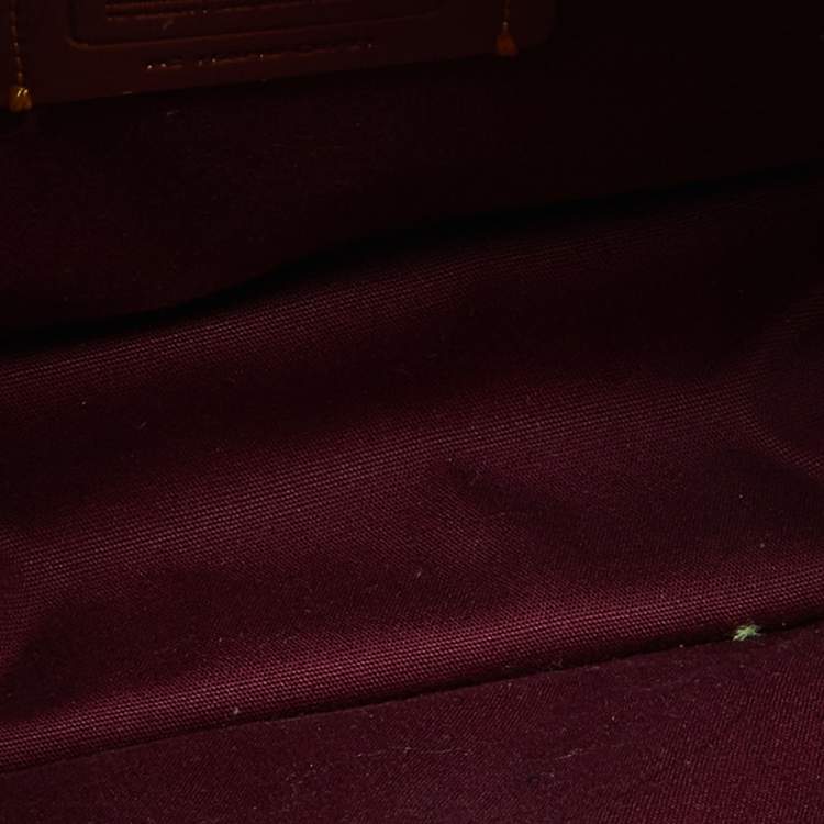Pre Owned Coach Burgundy Signature Canvas and Leather Swinger 20 Shoulder Bag