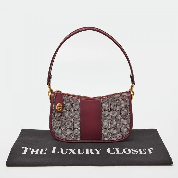 Pre Owned Coach Burgundy Signature Canvas and Leather Swinger 20 Shoulder Bag