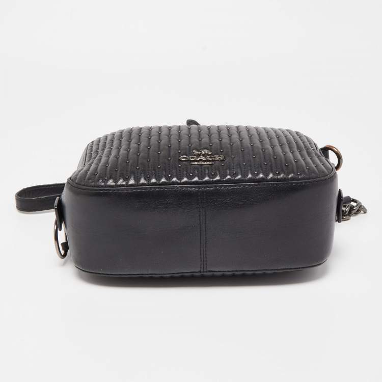 Pre Owned Coach Black Quilted Leather Studded Camera Crossbody Bag