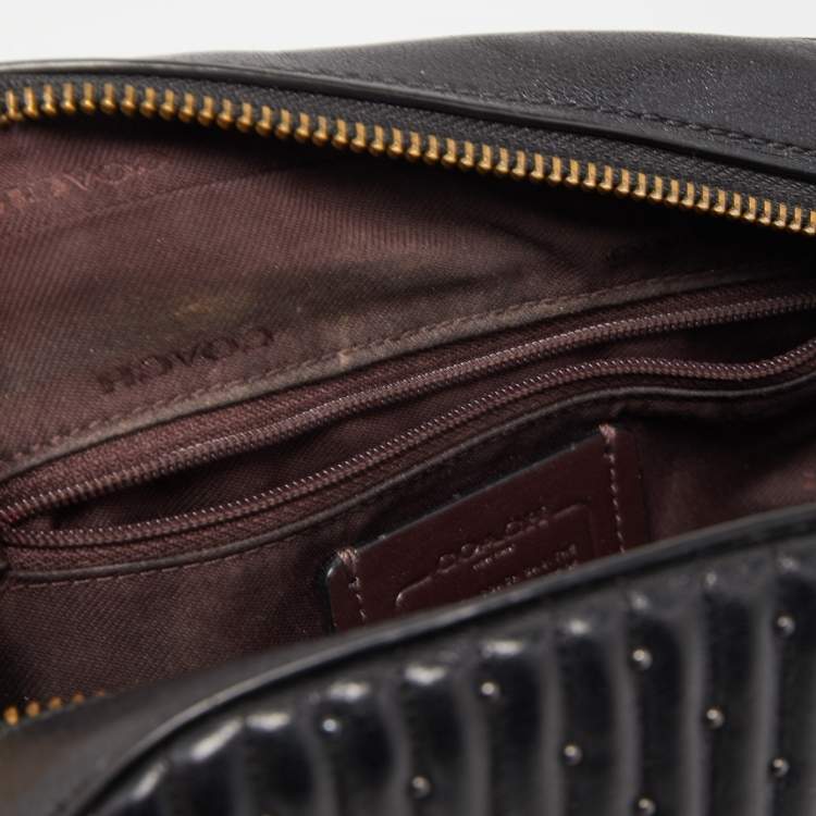 Pre Owned Coach Black Quilted Leather Studded Camera Crossbody Bag
