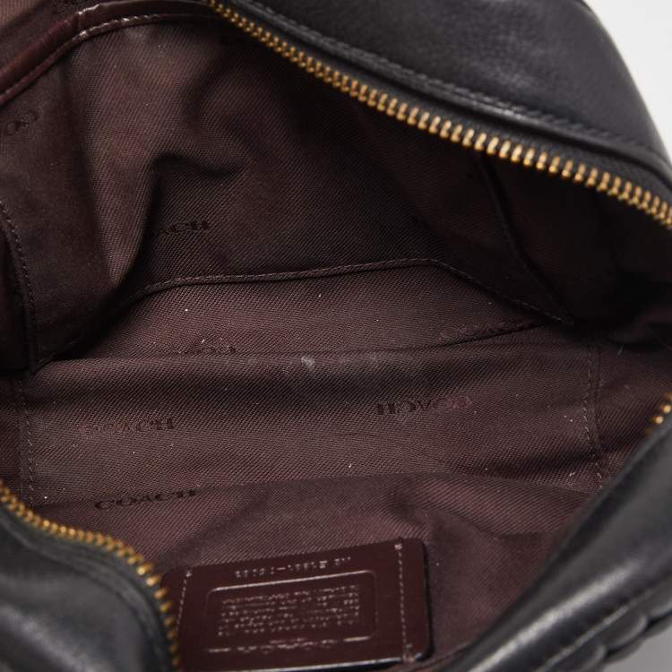 Pre Owned Coach Black Quilted Leather Studded Camera Crossbody Bag