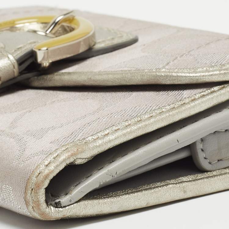 Pre Owned Coach Grey Signature Canvas Trifold Wallet