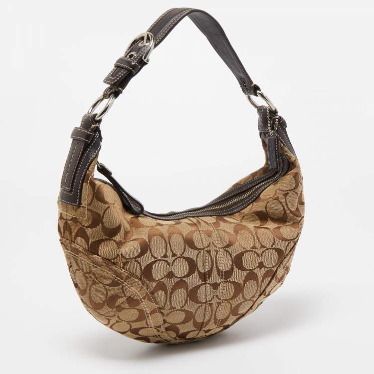 Pre Owned Coach Beige/Brown Signature Fabric and Leather Buckle Handle Hobo