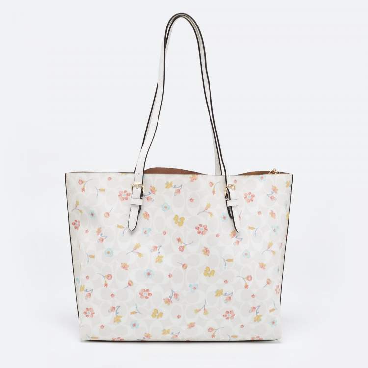 مملوكة مسبقًا Coach White Signature Coated Canvas and Leather Floral Print City Tote