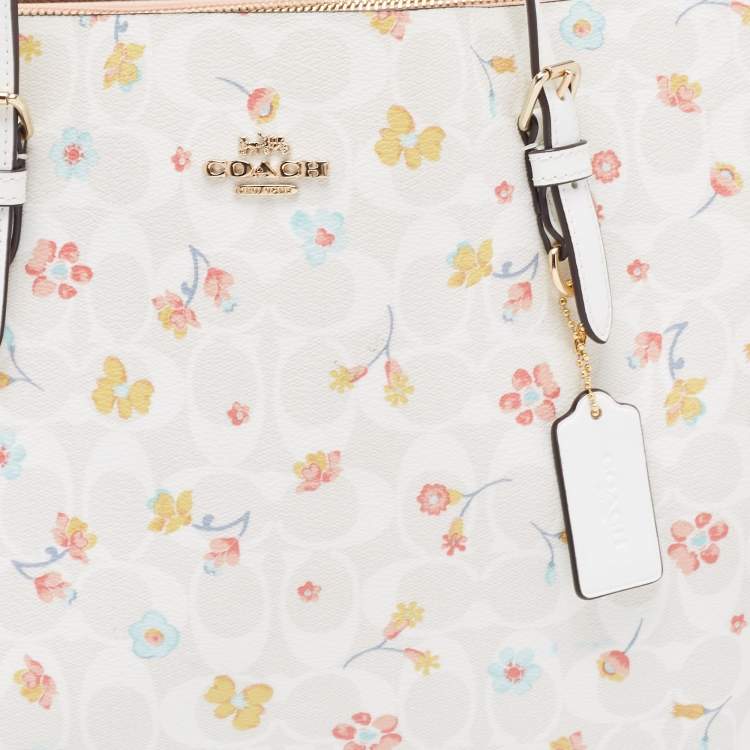 مملوكة مسبقًا Coach White Signature Coated Canvas and Leather Floral Print City Tote