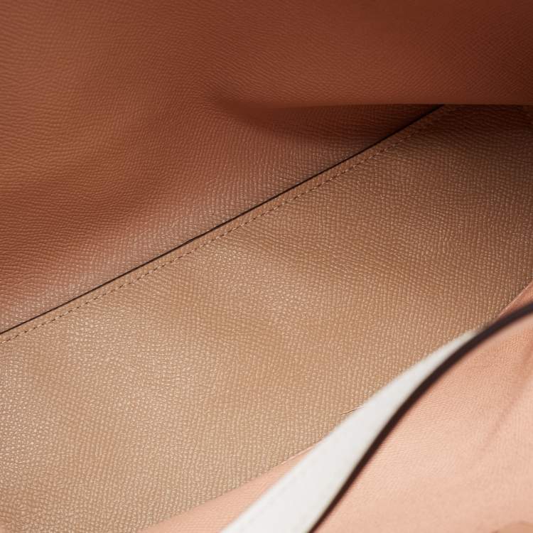 مملوكة مسبقًا Coach White Signature Coated Canvas and Leather Floral Print City Tote