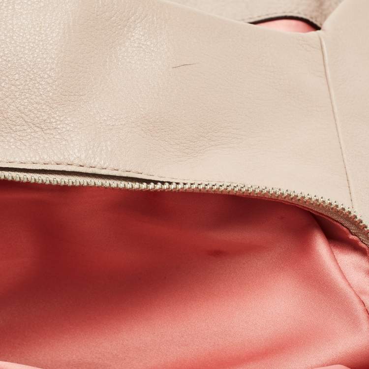 مملوكة مسبقًا Coach Beige Leather Edie Satchel