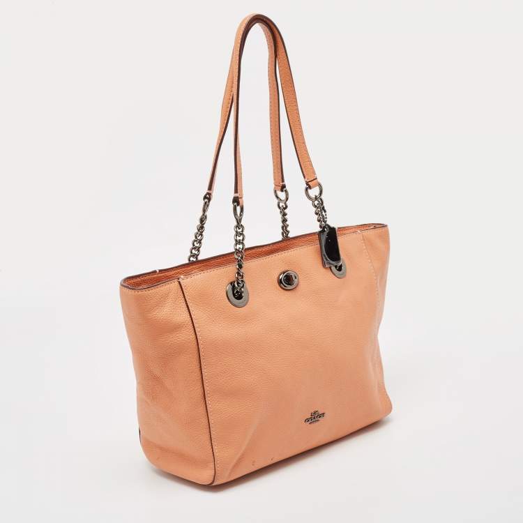 Pre Owned Coach Peach Leather Turnlock Chain Tote