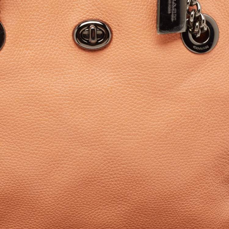 Pre Owned Coach Peach Leather Turnlock Chain Tote