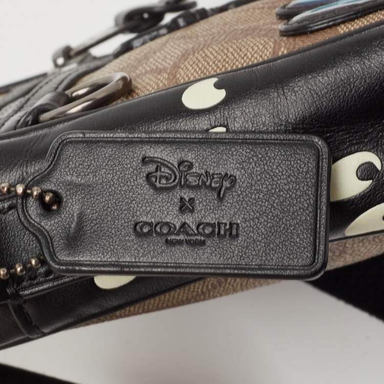 مملوكة مسبقًا Coach X Disney Black/Beige Signature Coated Canvas and Leather Crossbody Bag