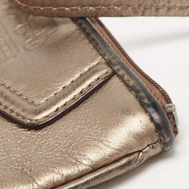 Pre Owned Coach Metallic Leather Zip Wristlet Clutch