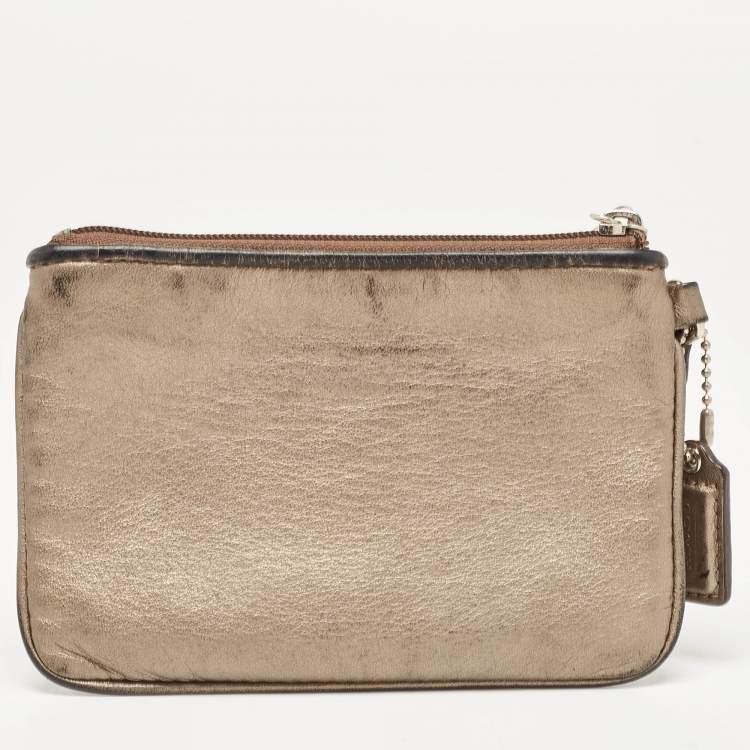 Pre Owned Coach Metallic Leather Zip Wristlet Clutch