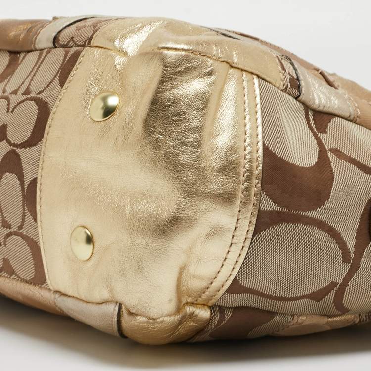 Pre Owned Coach Gold/Beige Signature Canvas, Leather and Suede Patchwork Tote