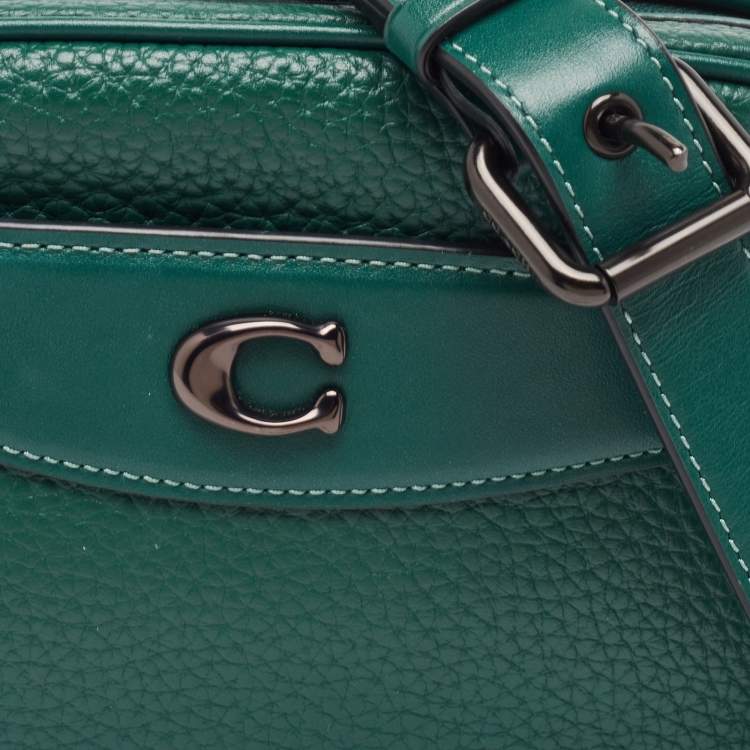 Pre Owned Coach Green Leather Camera Bag