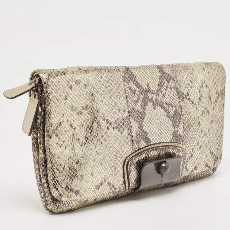 Pre Owned Coach Metallic Silver/Black Python Embossed Leather Flap Clutch