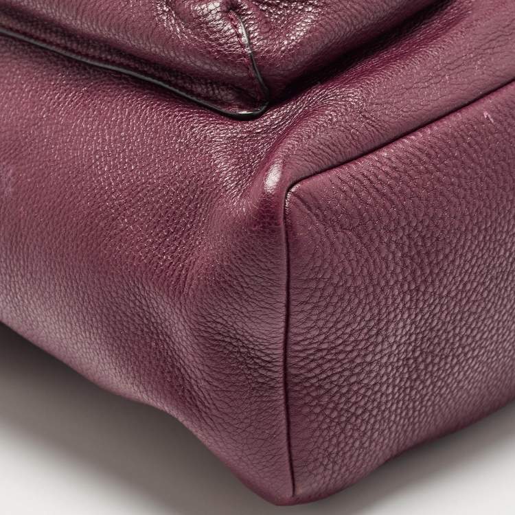 مملوكة مسبقًا Coach Burgundy Leather Drawstring Backpack