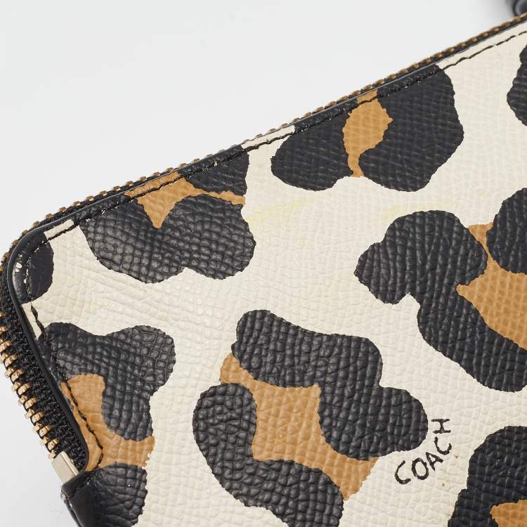 Pre Owned Coach Black/Brown Leopard Print Leather Zip Wristlet Pouch