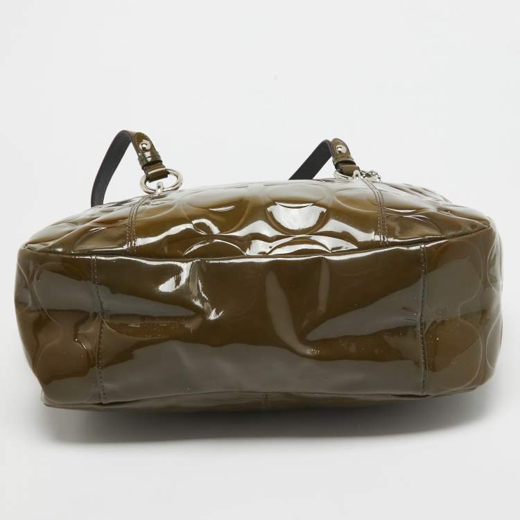 Pre Owned Coach Olive Green Op Art Embossed Patent Leather East West Gallery Tote