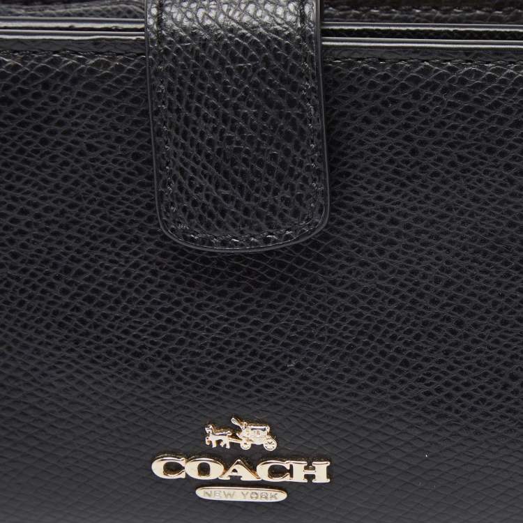 مملوكة مسبقًا Coach Black Leather Compact Wallet