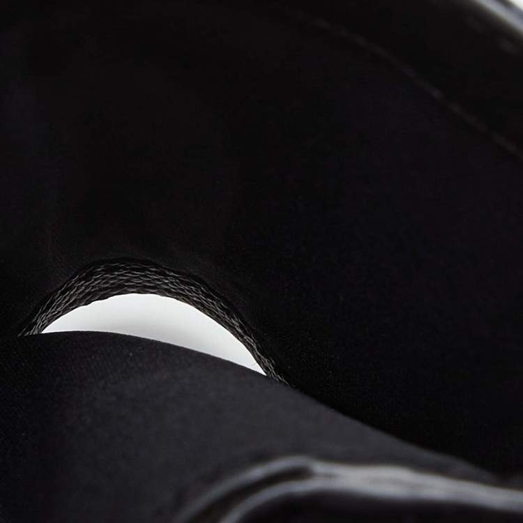 مملوكة مسبقًا Coach Black Leather Compact Wallet