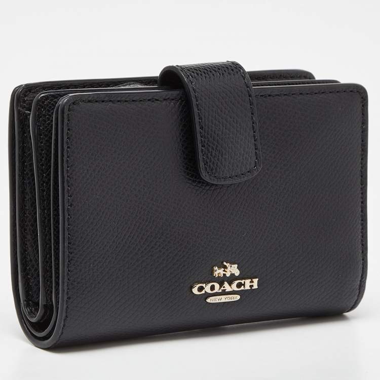 مملوكة مسبقًا Coach Black Leather Compact Wallet