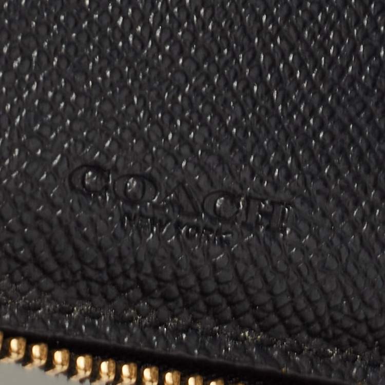 Pre Owned Coach Black Leather Zip Around Purse
