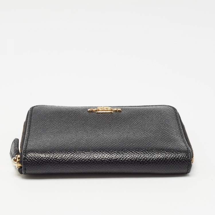 Pre Owned Coach Black Leather Zip Around Purse