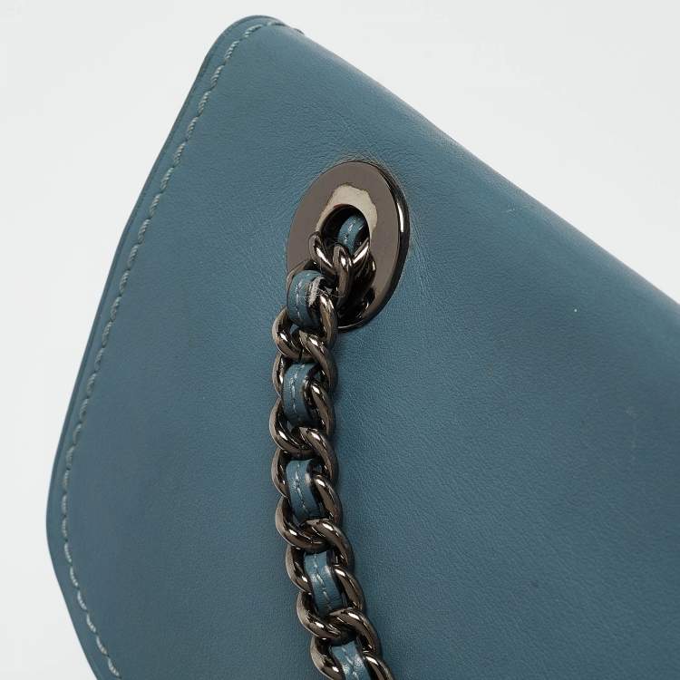 مملوكة مسبقًا Coach Blue Leather Small Parker Chain Flap Shoulder Bag