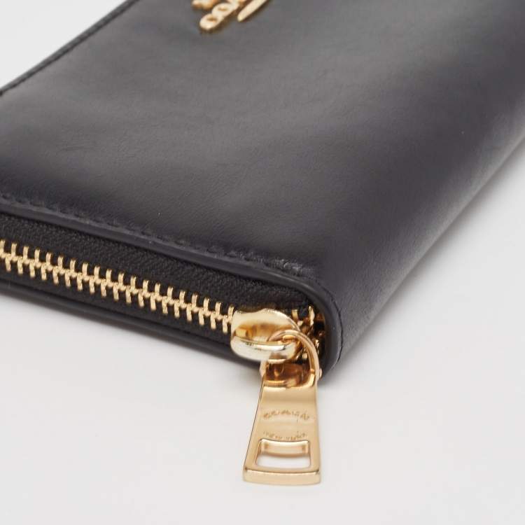 Pre Owned Coach Black Leather Accordion Zip Around Wallet