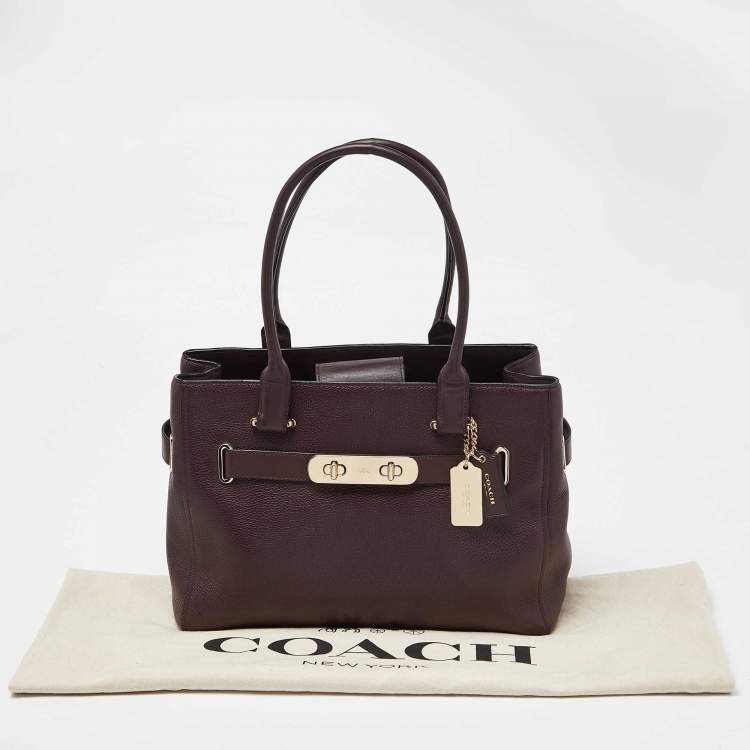 Pre Owned Coach Burgundy Leather Swagger 33 Tote