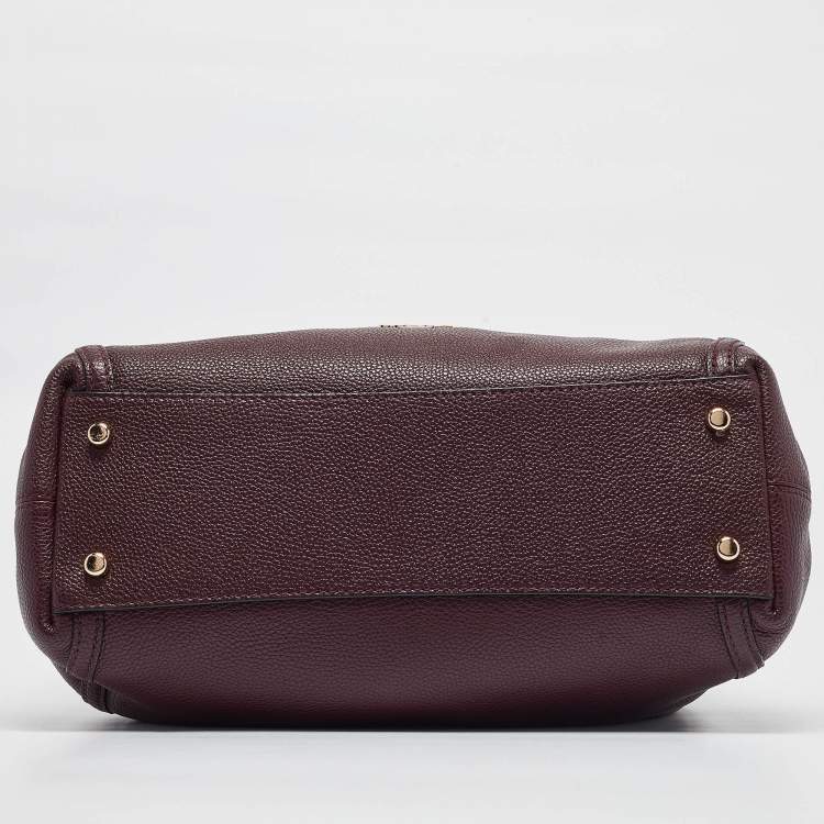 مملوكة مسبقًا Coach Burgundy Leather Turnlock Edie Shoulder Bag