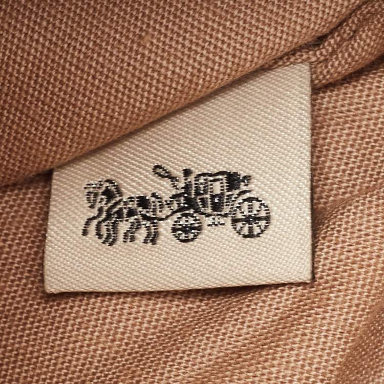 مملوكة مسبقًا Coach Beige Signature canvas and Leather Wristlet Zip Pouch