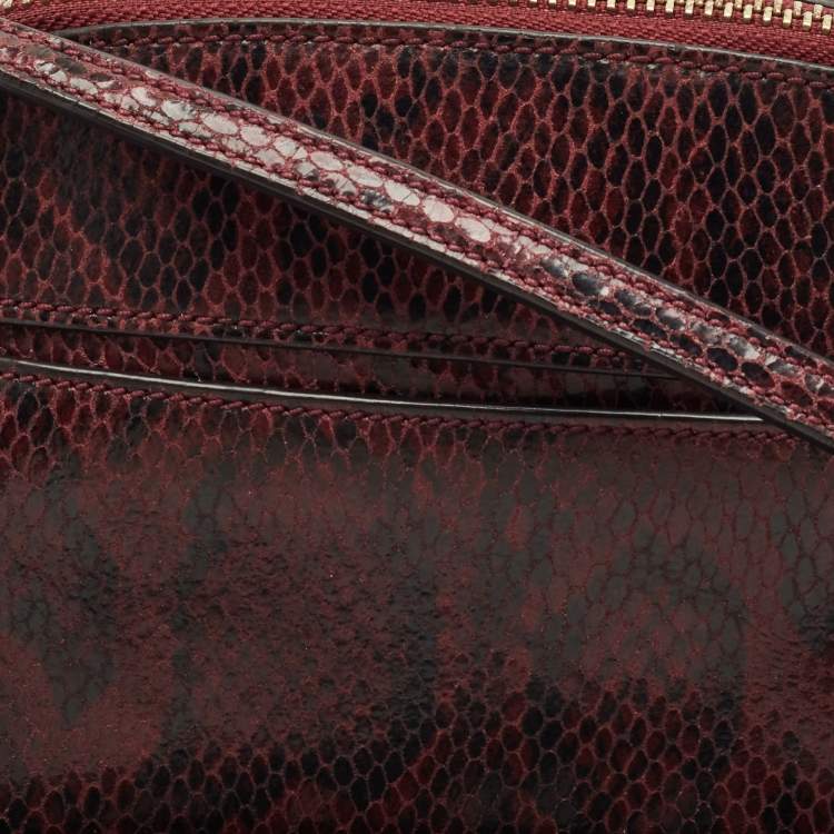 Pre Owned Cole Haan Burgundy Snakeskin Embossed Leather Zip Crossbody Bag