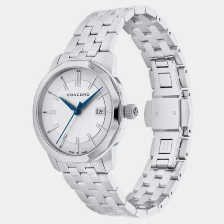 Pre Owned Concord Silver Stainless Steel Bennington 0320403 Quartz Women's Wristwatch 31 mm