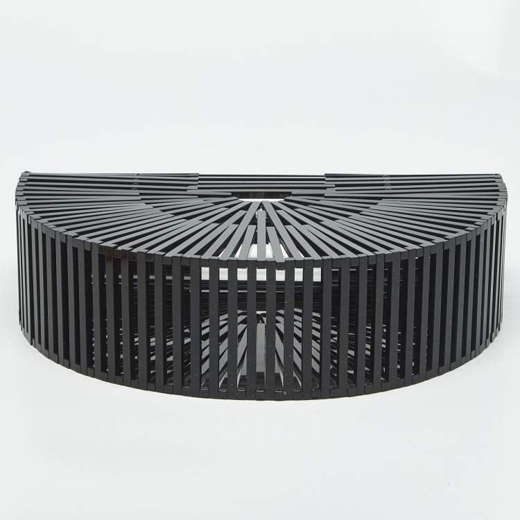 Pre Owned Cult Gaia Black Acrylic Small Ark Clutch