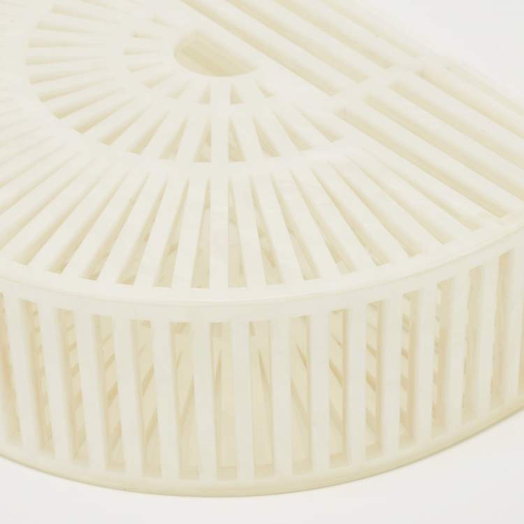 Pre Owned Cult Gaia Pearl White Acrylic Mini Ark Clutch
