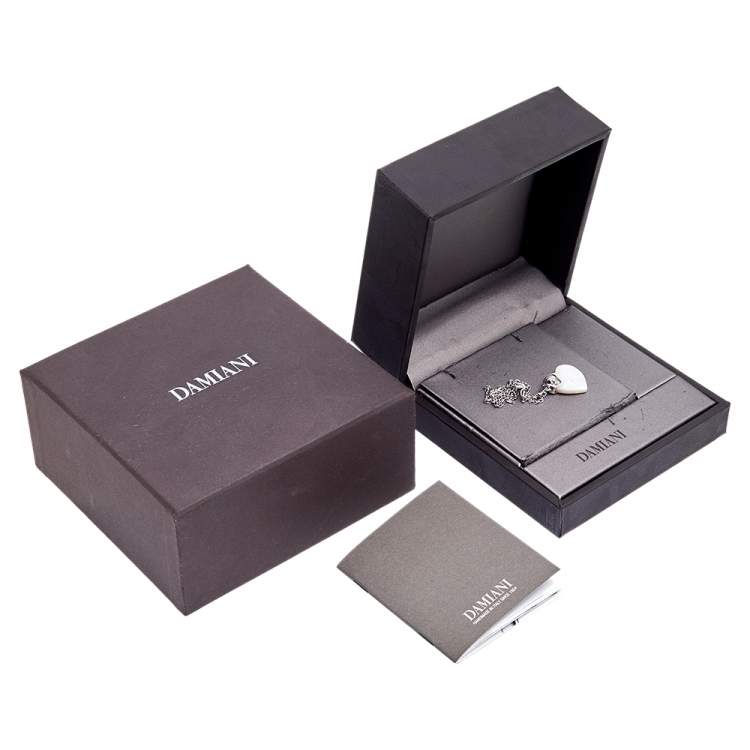 Pre Owned Damiani Damianissima Diamond Mother of Pearl Silver Necklace.