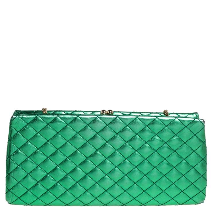 Pre Owned D & G Metallic Green Quilted Leather Vania Chain Clutch