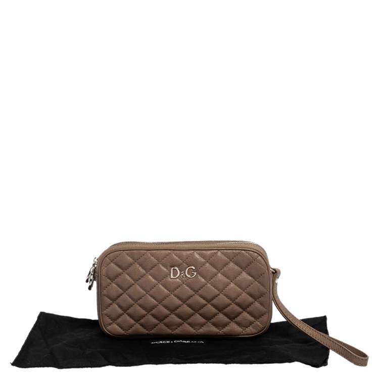 Pre Owned  D&G Beige Quilted Leather Triple Zip Pouch 
