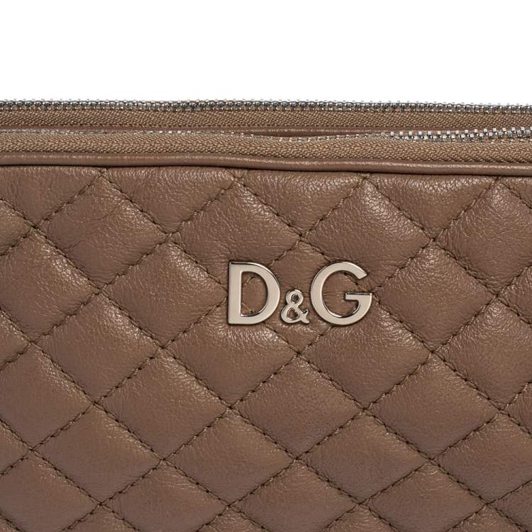 Pre Owned  D&G Beige Quilted Leather Triple Zip Pouch 
