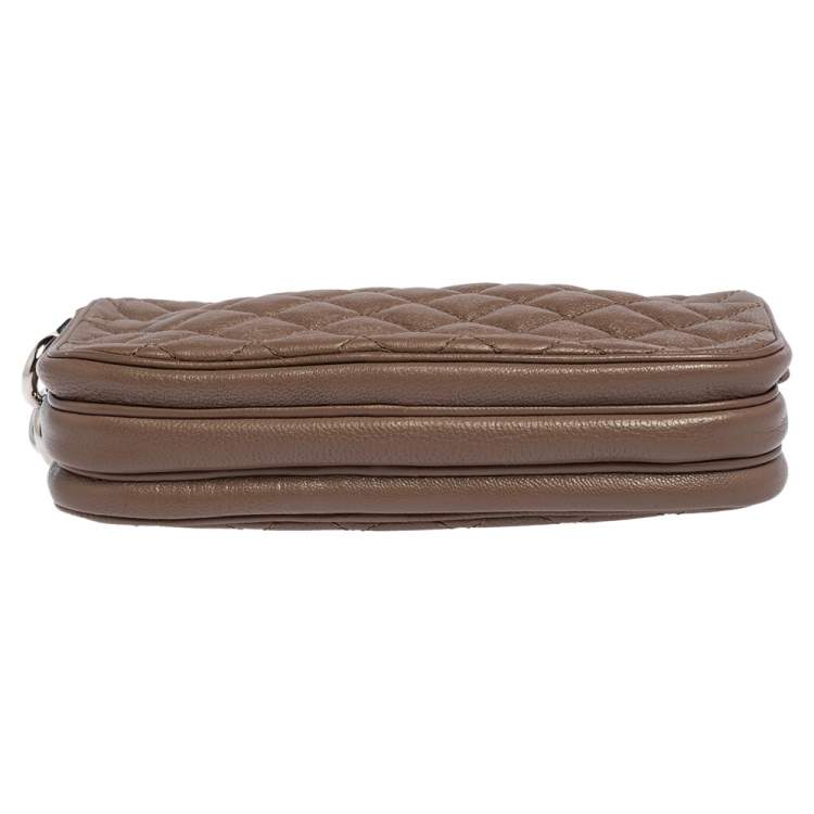Pre Owned  D&G Beige Quilted Leather Triple Zip Pouch 