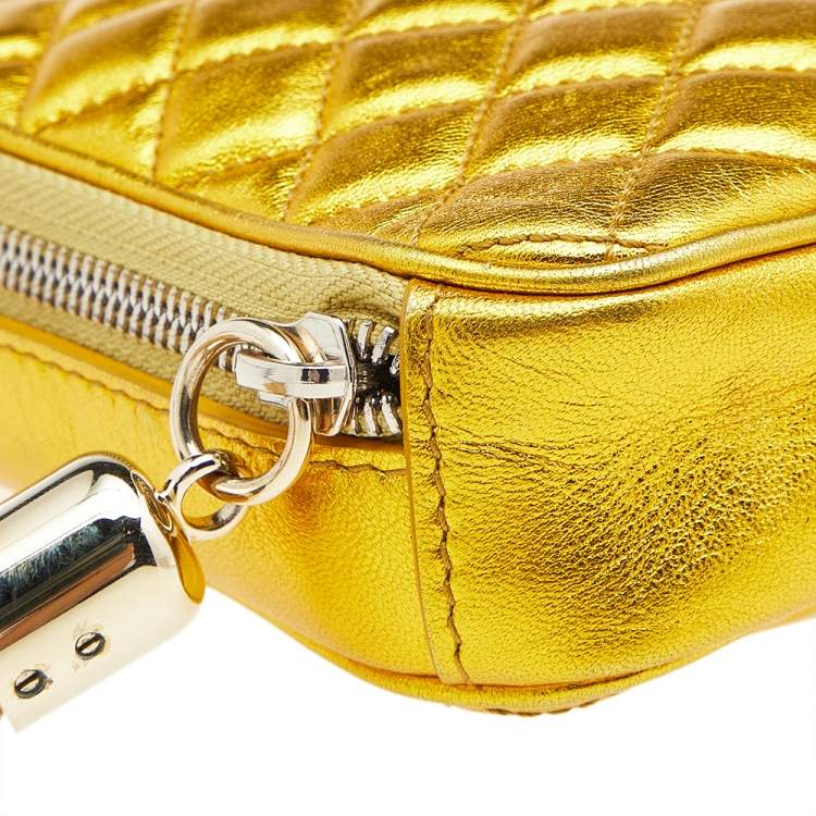 Pre Owned D&G Gold Quilted Leather Tassel Wristlet Clutch