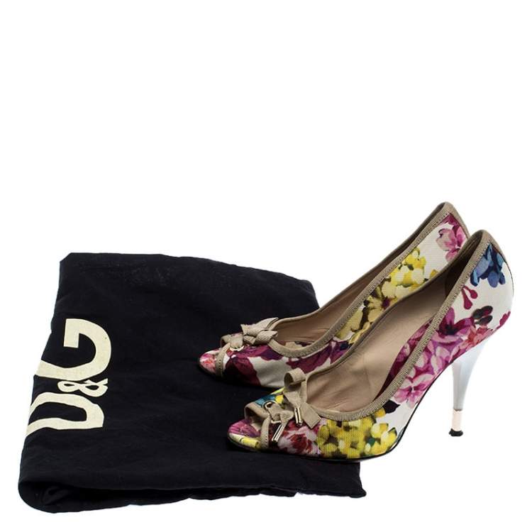 Pre Owned D and G Multicolor Floral Printed Fabric Bow Peep Toe Pumps 37